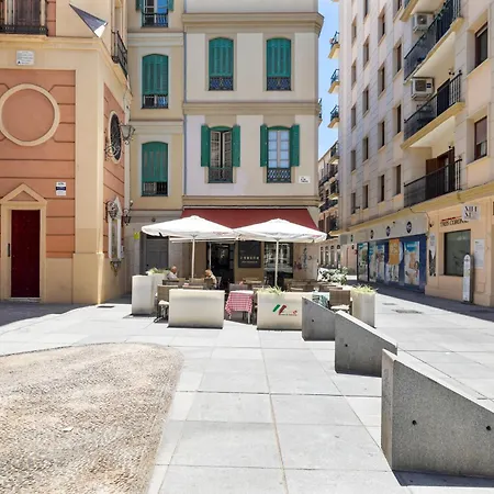 Stunning In Historic Center By Costarentals - Mal05 Apartment Málaga